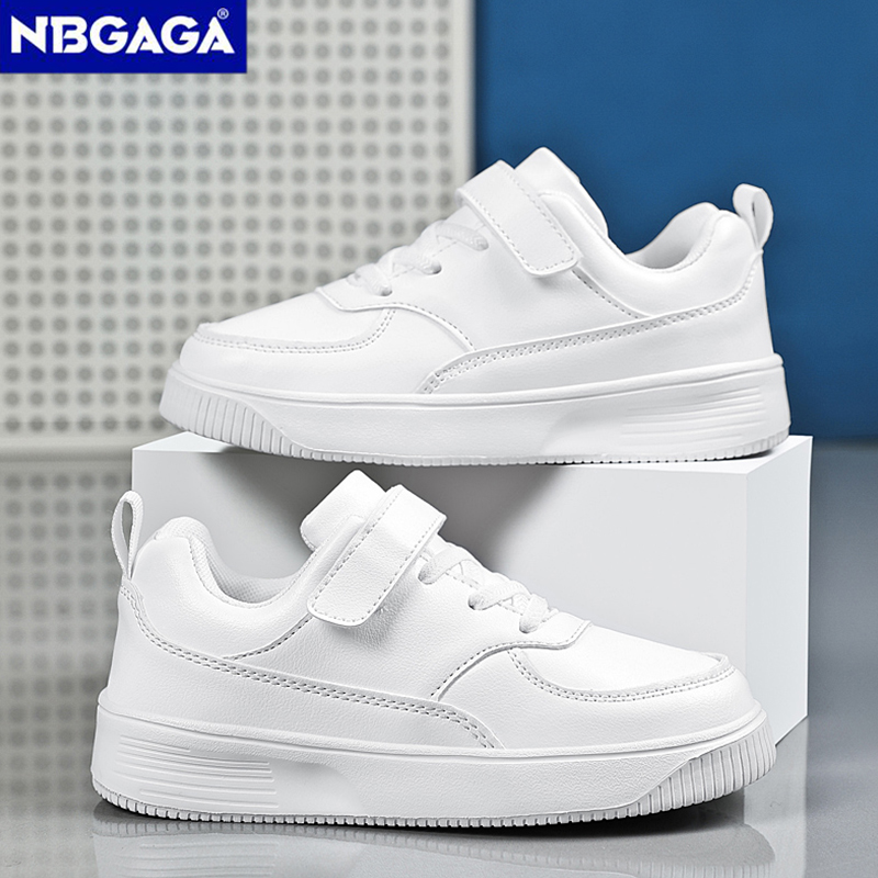 White Casual Sports Sneakers f - مراجعة Badminton Junior وسعره