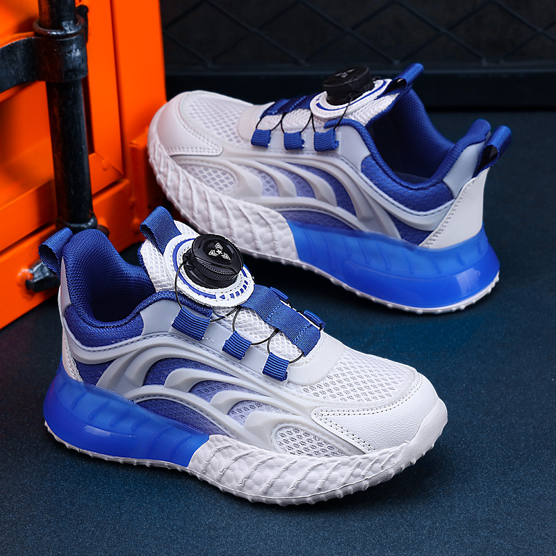 Children's White School Shoes  - مراجعة Badminton Junior وسعره