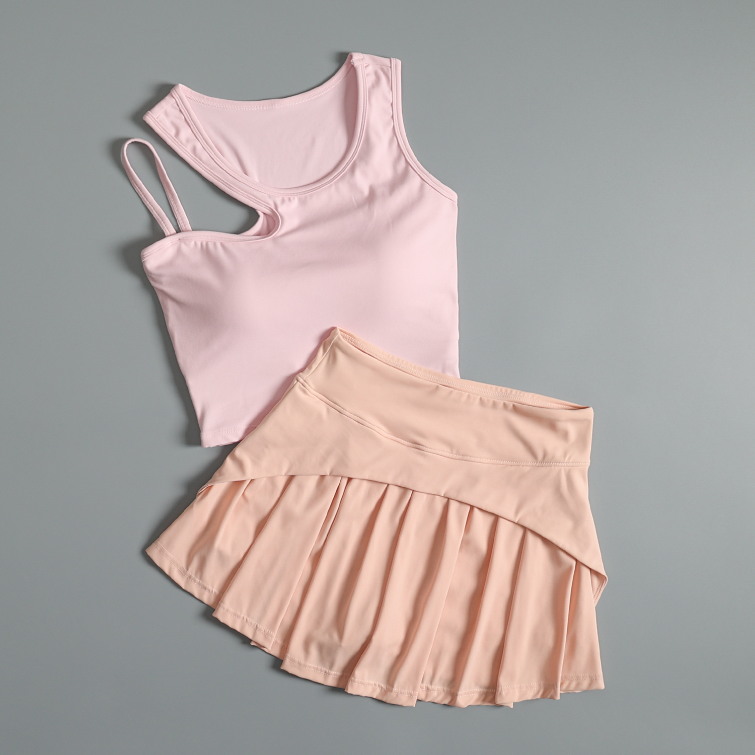 Badminton sports suit for wome - مراجعة Badminton Junior وسعره