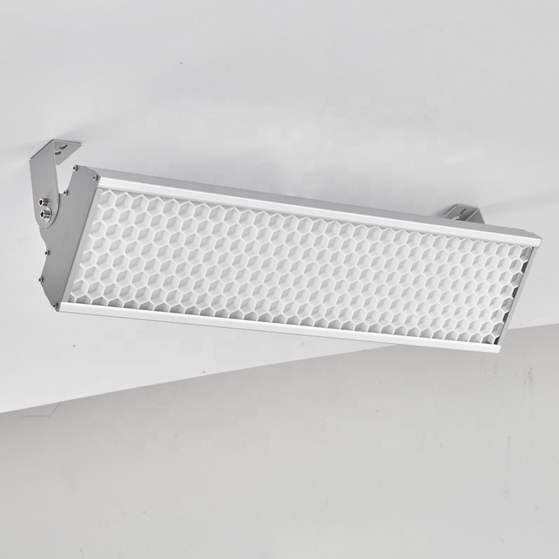 3*100W Super Bright Anti-glare - مراجعة Badminton Hall وسعره