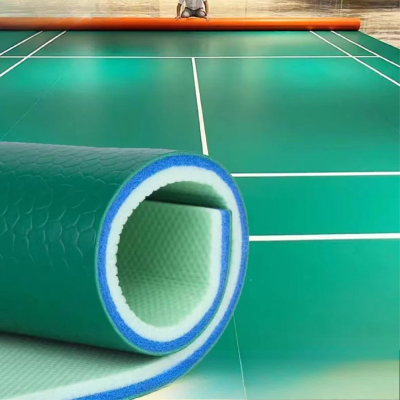 Indoor and outdoor basketball  - مراجعة Badminton Hall وسعره