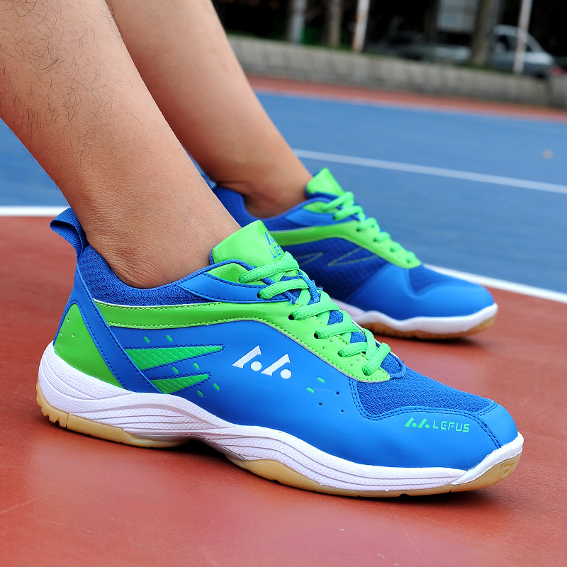 New Badminton Shoes Profession - مراجعة Badminton Hall وسعره