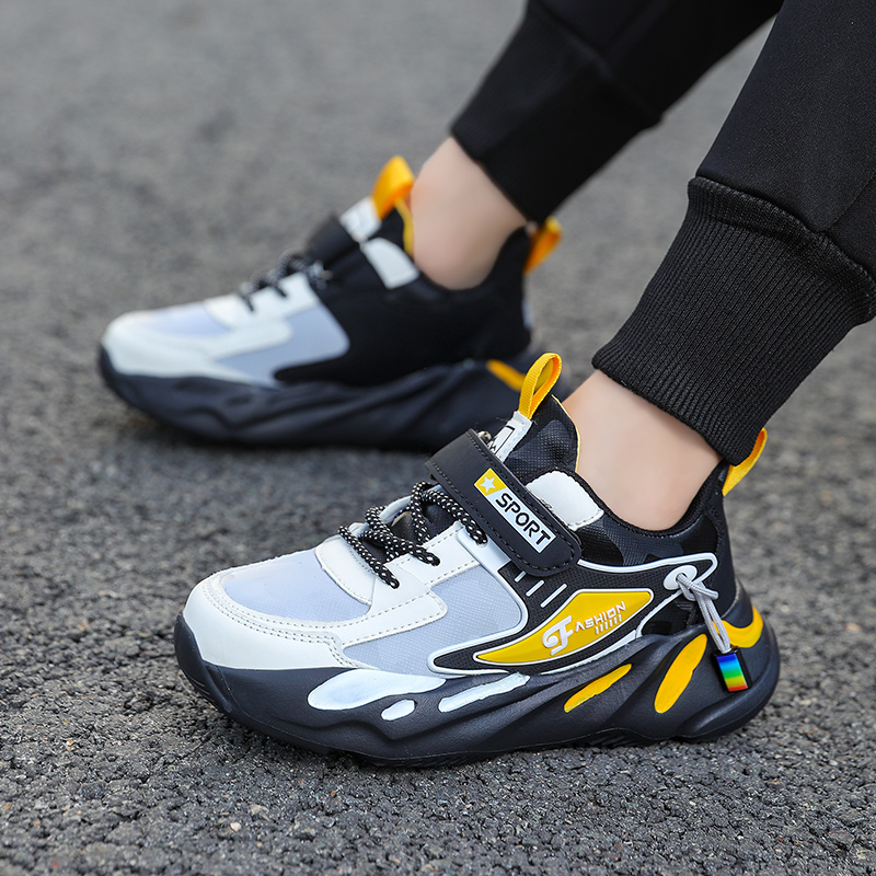 New Children's Tennis Shoes St - مراجعة Badminton Junior وسعره