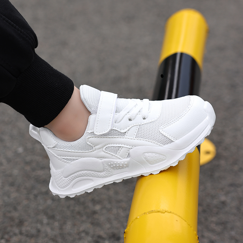 White Children's Leather Casua - مراجعة Badminton Junior وسعره
